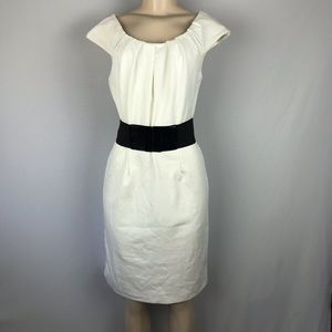 Roulette Dress with belt